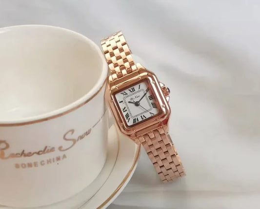 Dua Quartz Watch